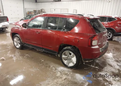 2016 Jeep Compass Latitude из США, поврежденный, VIN 1C4NJDEB2GD572713